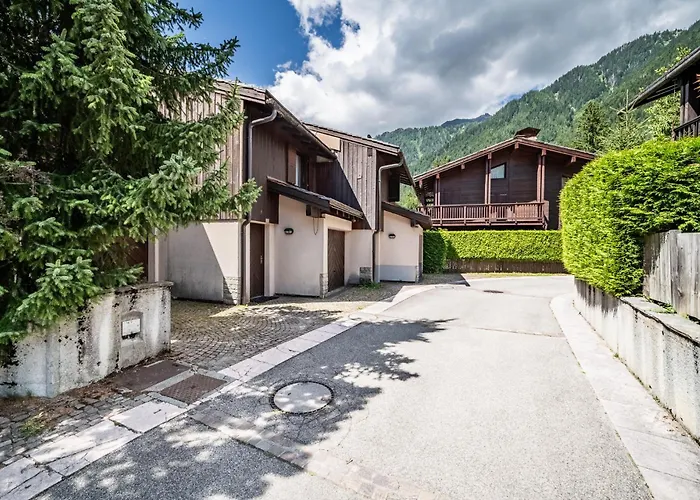 Eden Hotel, Apartments&Chalet Chamonix Les Praz
